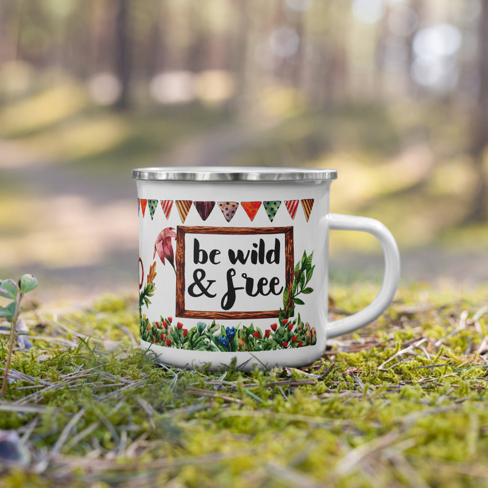 Be Wild and Free Emailletasse für Naturliebhaberinnen