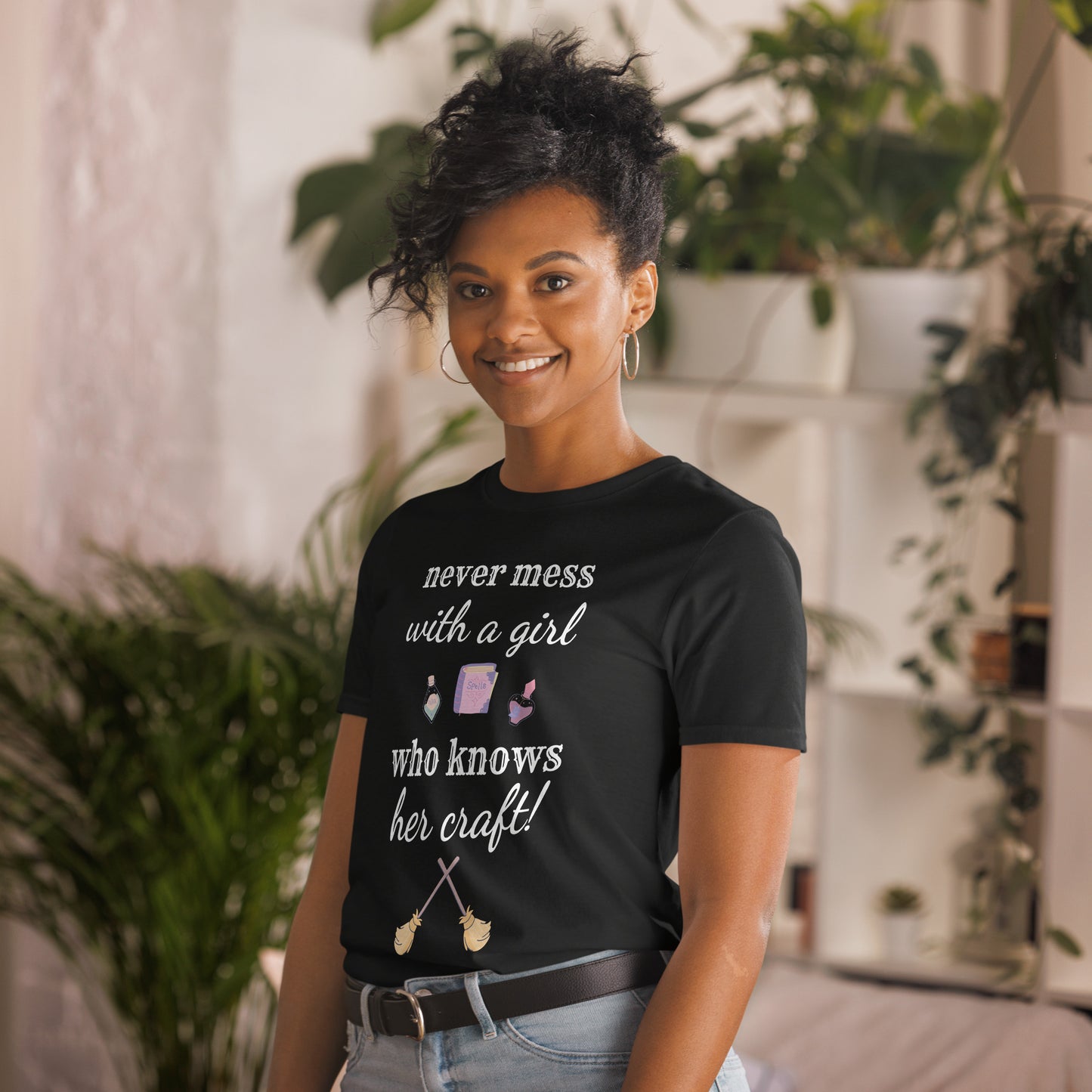 Never Mess With a Girl Hexen-Shirt für Frauen