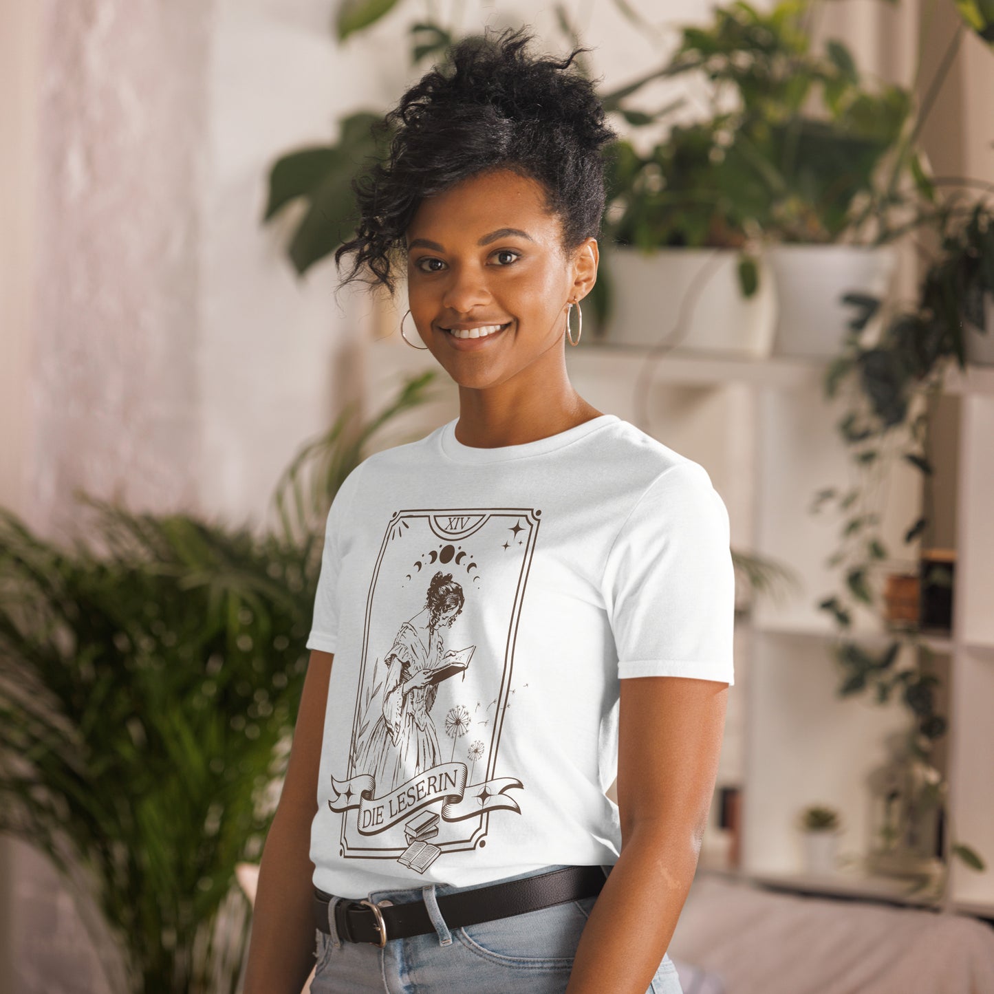 Die Leserin T-Shirt in weiß Tarotkarte