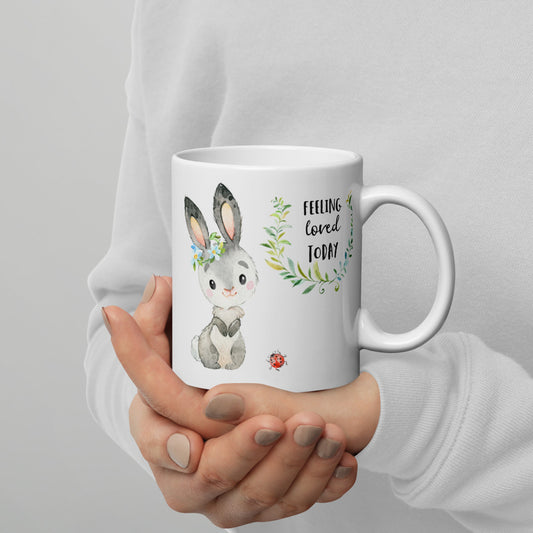Feeling Loved Today Kaninchen Tasse mit Blumenkranz